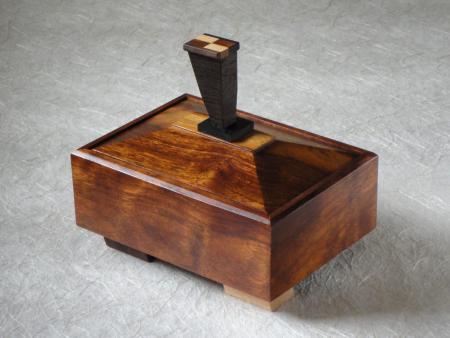 Quirk Box
