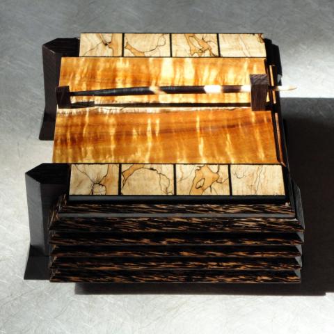 Box #30 -Decoluxe