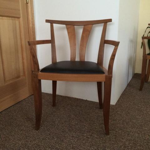 Biloba Chair