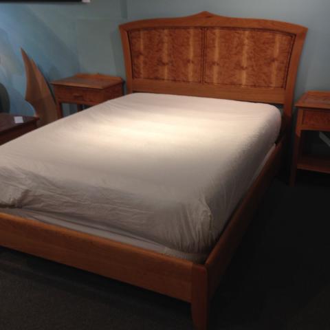 Pinnacle Nighstand 