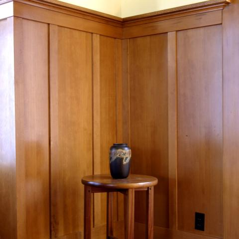 Round Side Table