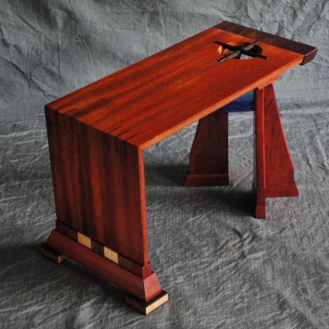 Glass Cube bench