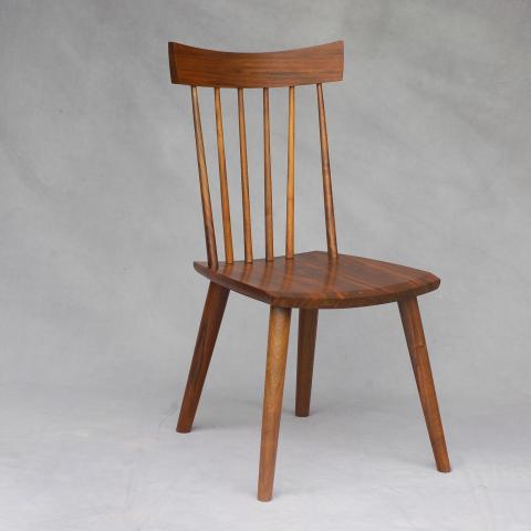 Dhasta Chair