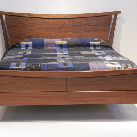 Mira Bed