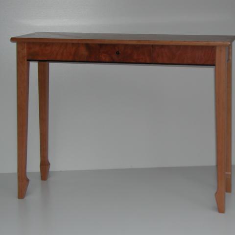 Ripple Table