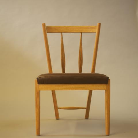 Reverse Chair
