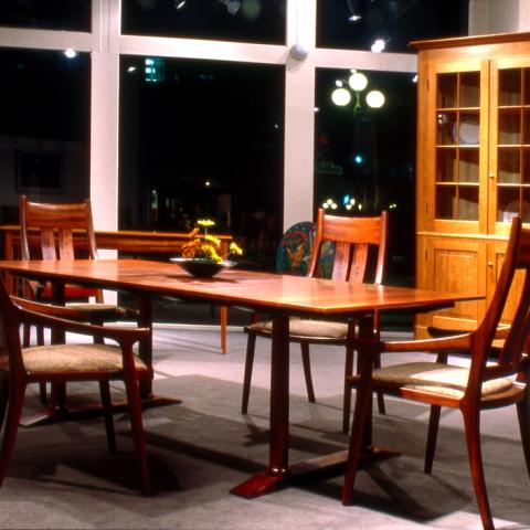 Spanish Table 99